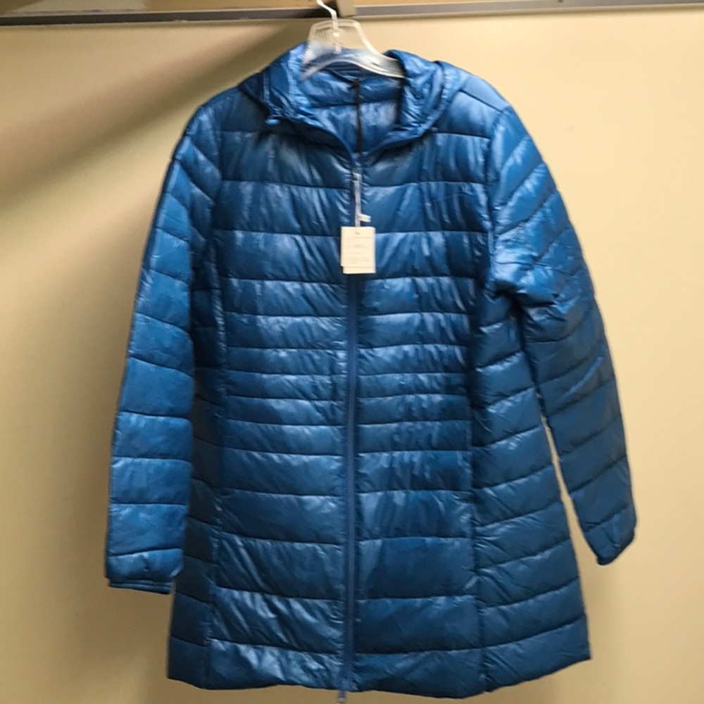 Beautiful teal pack-away coat